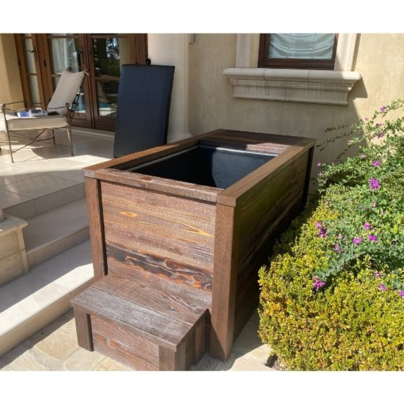 Kooru Luxury Cold Plunge Tub – Handcrafted Redwood with Built-In Chiller & Ozone Filtration
