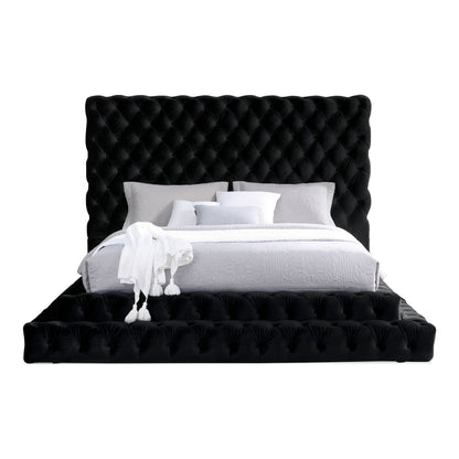 Luxe Tufted Platform Bed – Oversized Headboard & Upholstered Frame