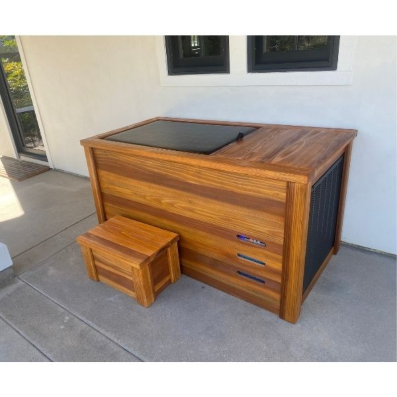 Kooru Luxury Cold Plunge Tub – Handcrafted Redwood with Built-In Chiller & Ozone Filtration