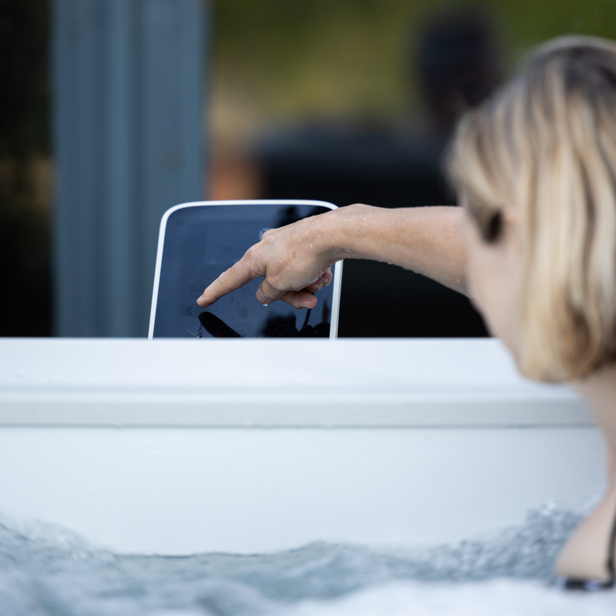 MSPA OSLO Rigid Hot Tub & Spa