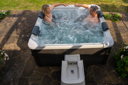 MSPA OSLO Rigid Hot Tub & Spa