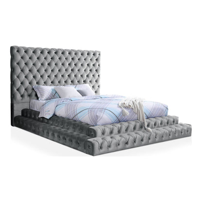 Luxe Tufted Platform Bed – Oversized Headboard & Upholstered Frame