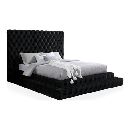 Luxe Tufted Platform Bed – Oversized Headboard & Upholstered Frame